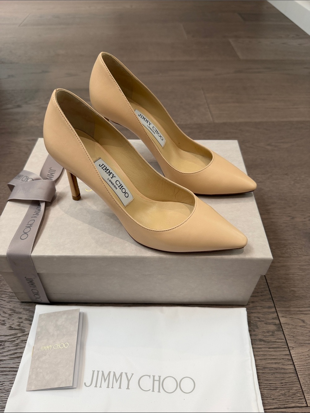 Jimmy Choo romy 85 mkid 007 blush Beige nude Pointed-Toe Leather Pumps size 35.5